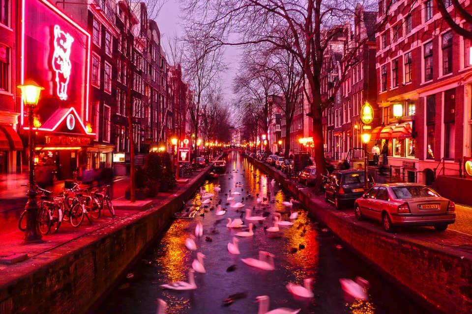 Amsterdam Red Light Bed & Breakfast Amesterdão Exterior foto
